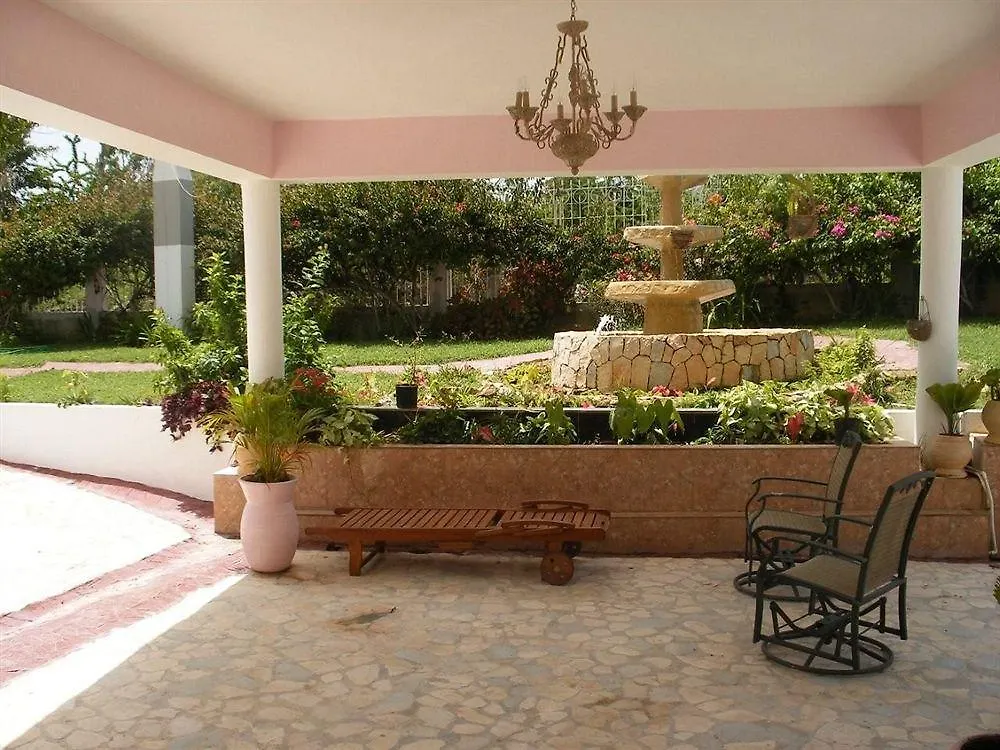 Otel Emerald View Resort Villa Montego Bay
